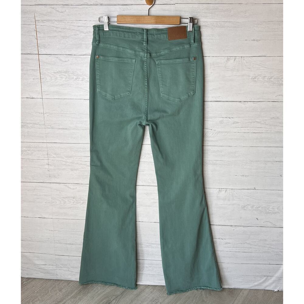 Judy Blue Jeans Womens Size 13/31 Green Garment Dyed Boot Cut Raw Hem - Picture 11 of 16